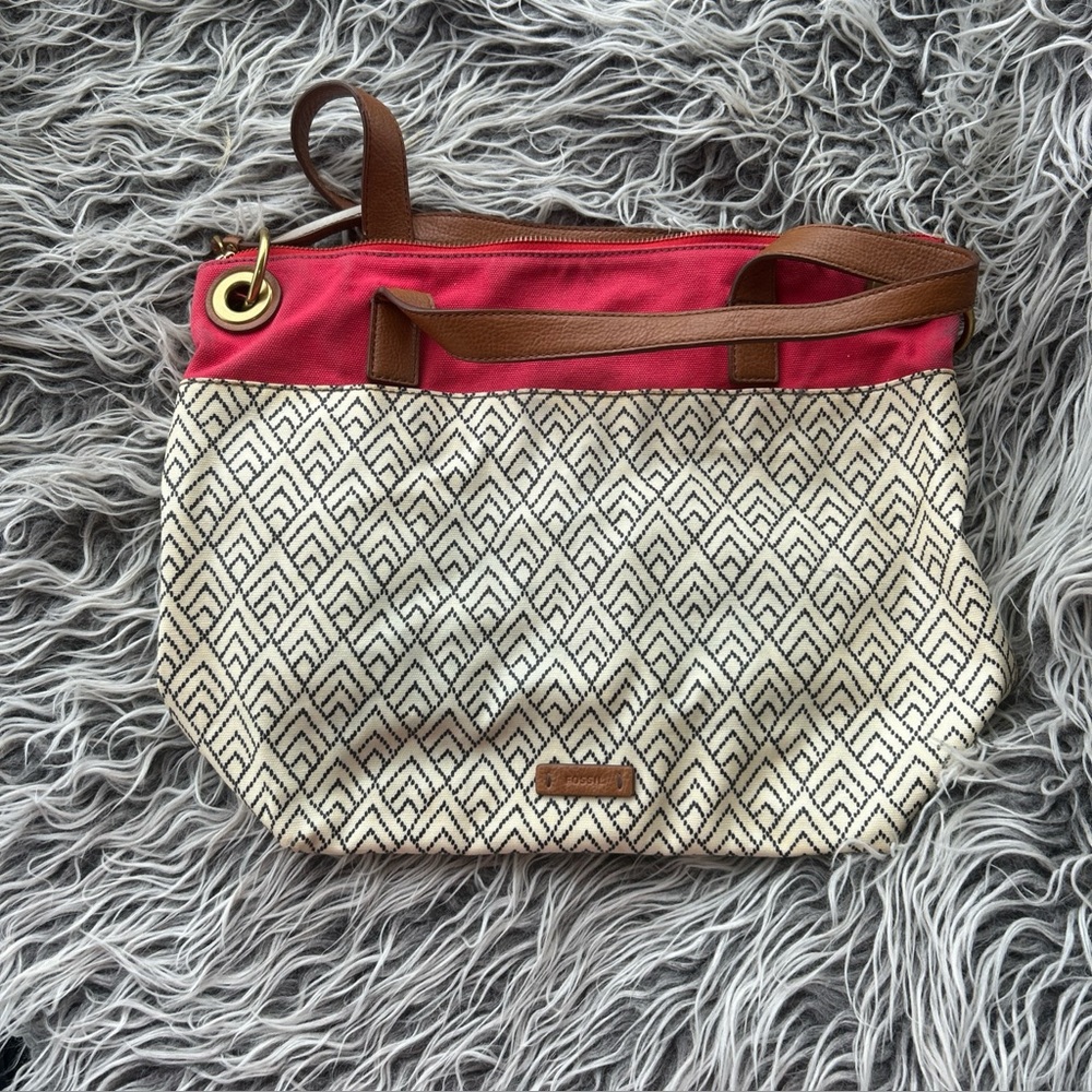 Fossil Keely Tote White/Black Geometric Design Pink Top Leather Handles.